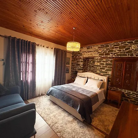 Stone In Old Town - Private Parking & Views * Αργυρόκαστρο