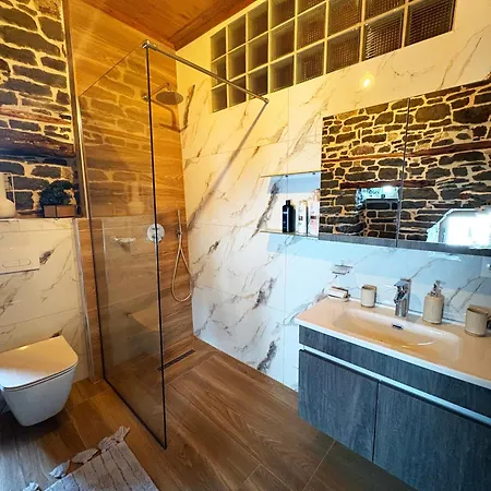 Stone In Old Town - Private Parking & Views Villa *